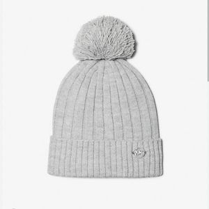 Michael Kors Pom Pom beenie hat